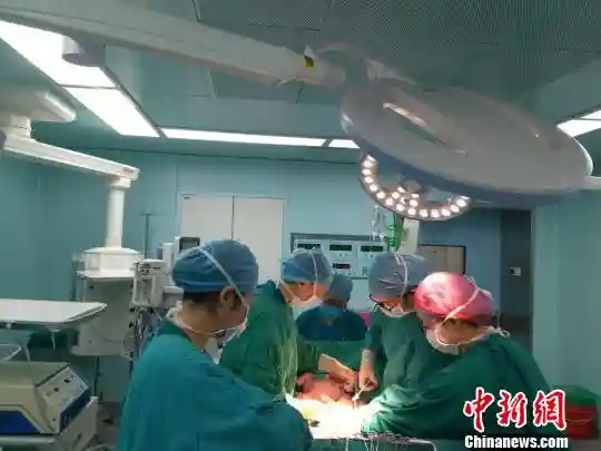 干细胞技术破解卵巢早衰难题 健康宝宝在南京诞生