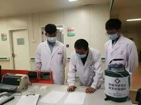 白血病患者急需千里外脐血救命 鲁浙联动为生命护航