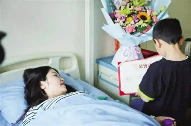 “90后”宝妈陈永凡：捐献造血干细胞点燃生命新希望