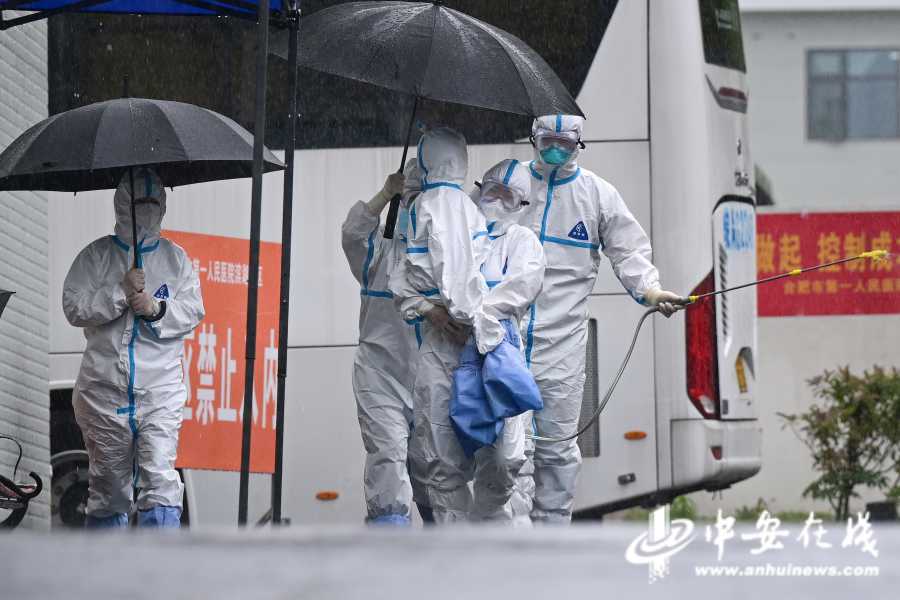 杭州一辅警突然脱岗半个月，​领导：了不起，奖金照发，还要奖！